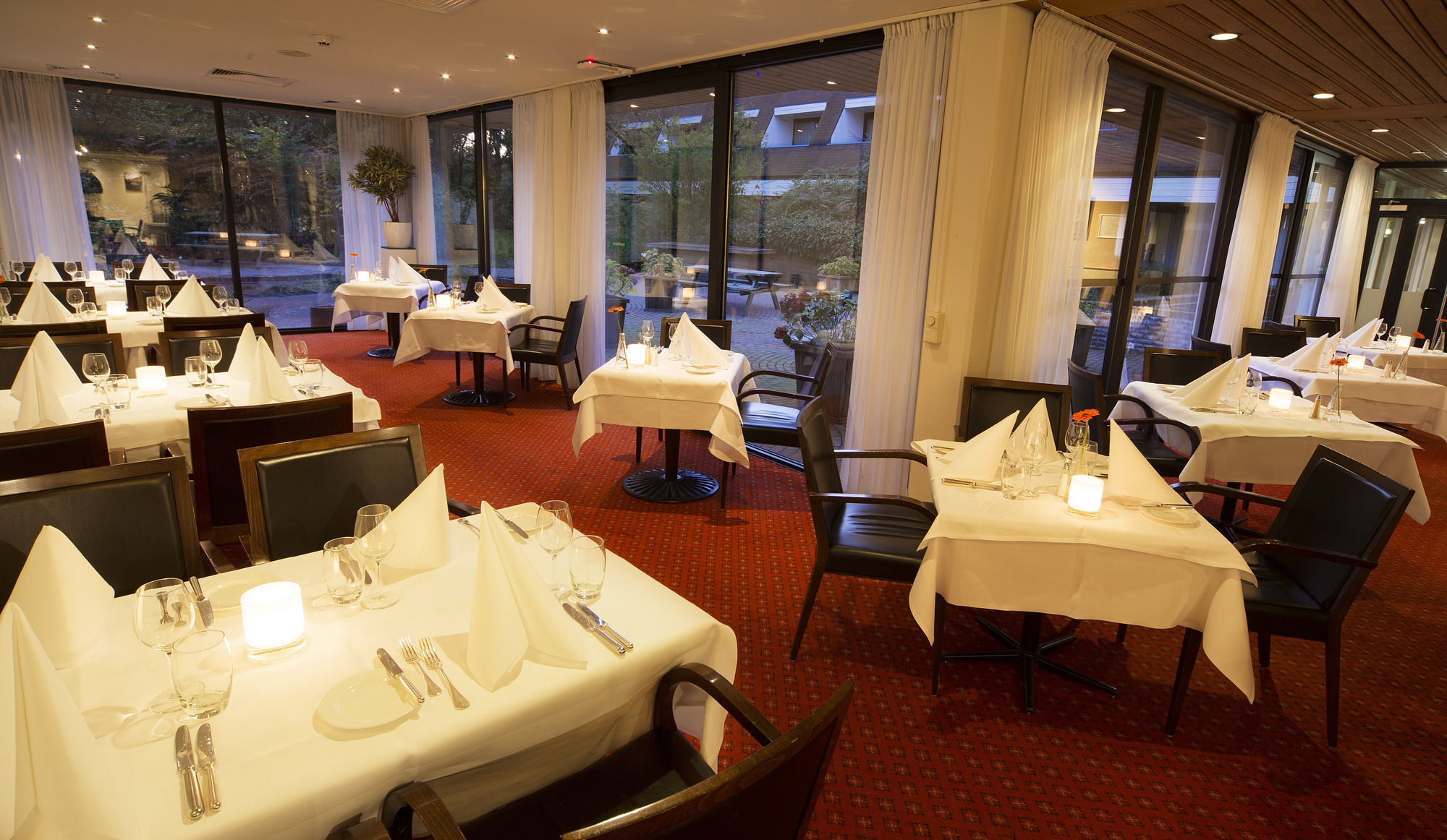 Fletcher Hotel-Restaurant Вольфхезе Экстерьер фото